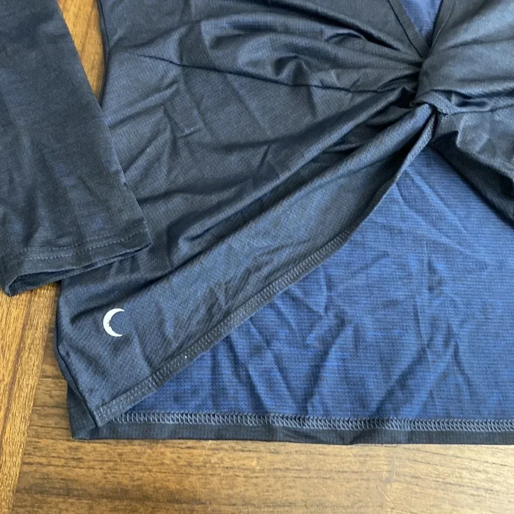 Zyia Navy V Back Vibe Top - size XXL - Picture 5 of 7